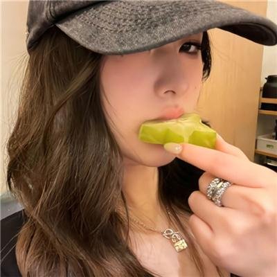 艾莉莎‧施莱辛格:战妆 海报